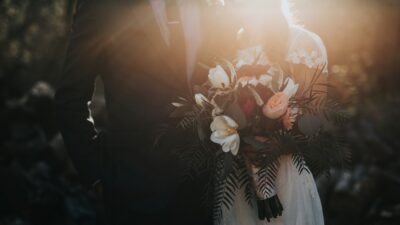 ゼクシィ縁結びエージェント、婚活始めるならここやで〜！